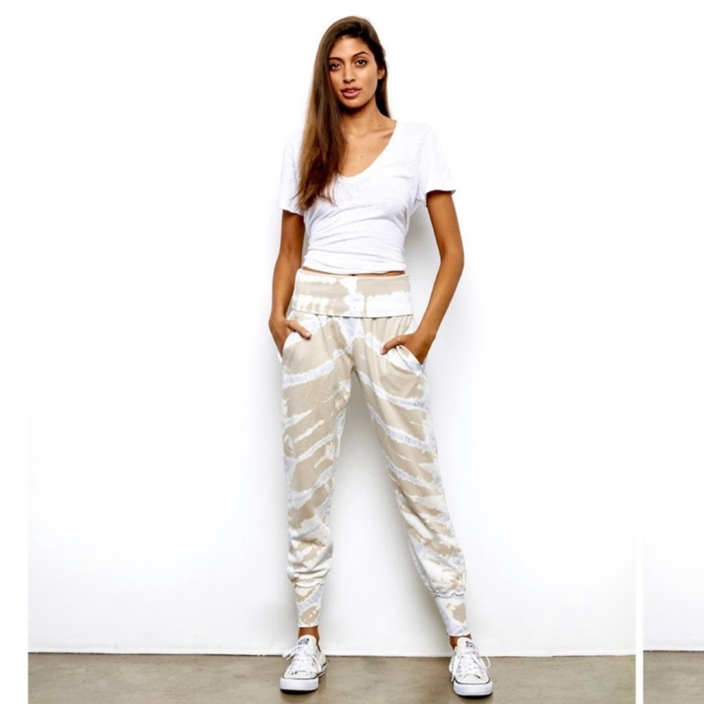 YFB | Tie Dye Groove Jogger Sweatpants - Picture 11 of 12
